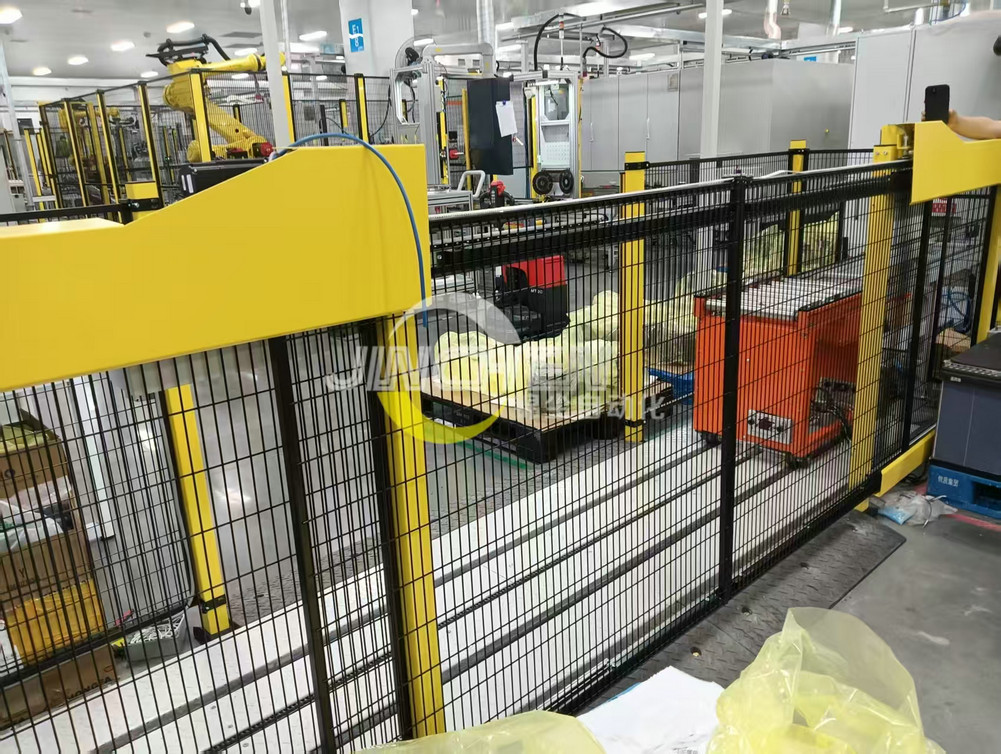自動門擺渡輥道線，封閉式輸送機(jī)，封閉輥道線，輥筒擺渡輸送線